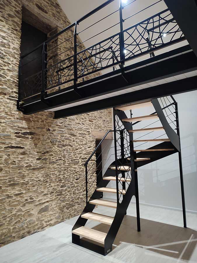 Escalier métallique